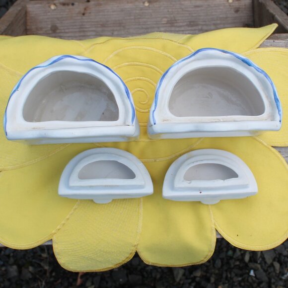 Vintage Ceramic Wall Pockets – Blue Grape Design – Farmhouse Canisters - Picture 14 of 15